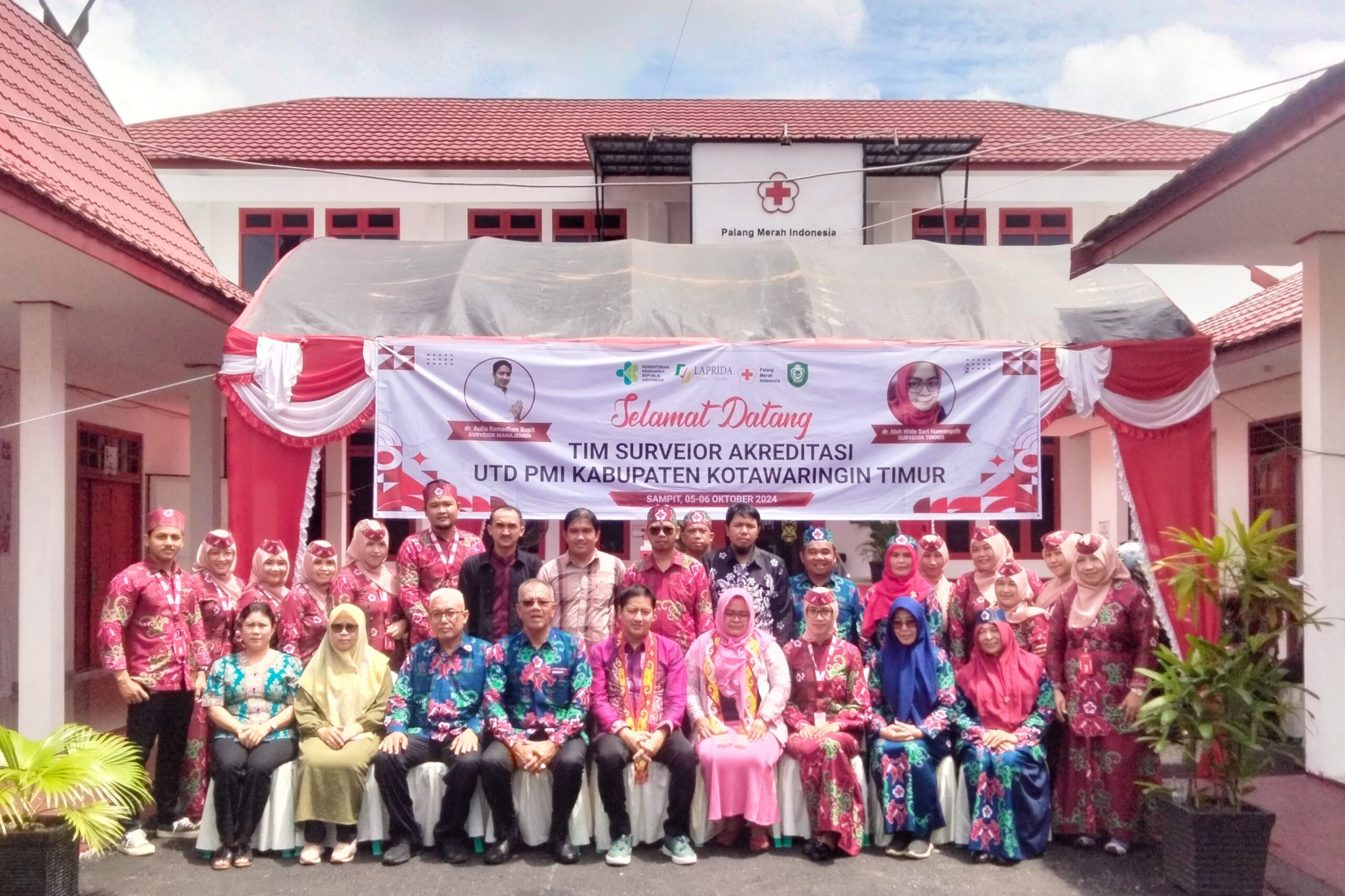 Foto Ketua PMI