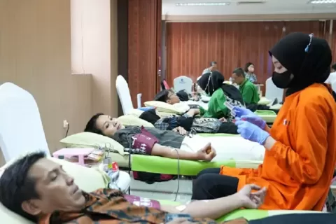 Foto Ketua PMI