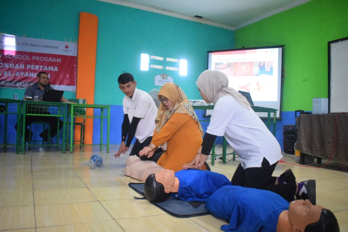 Foto Ketua PMI