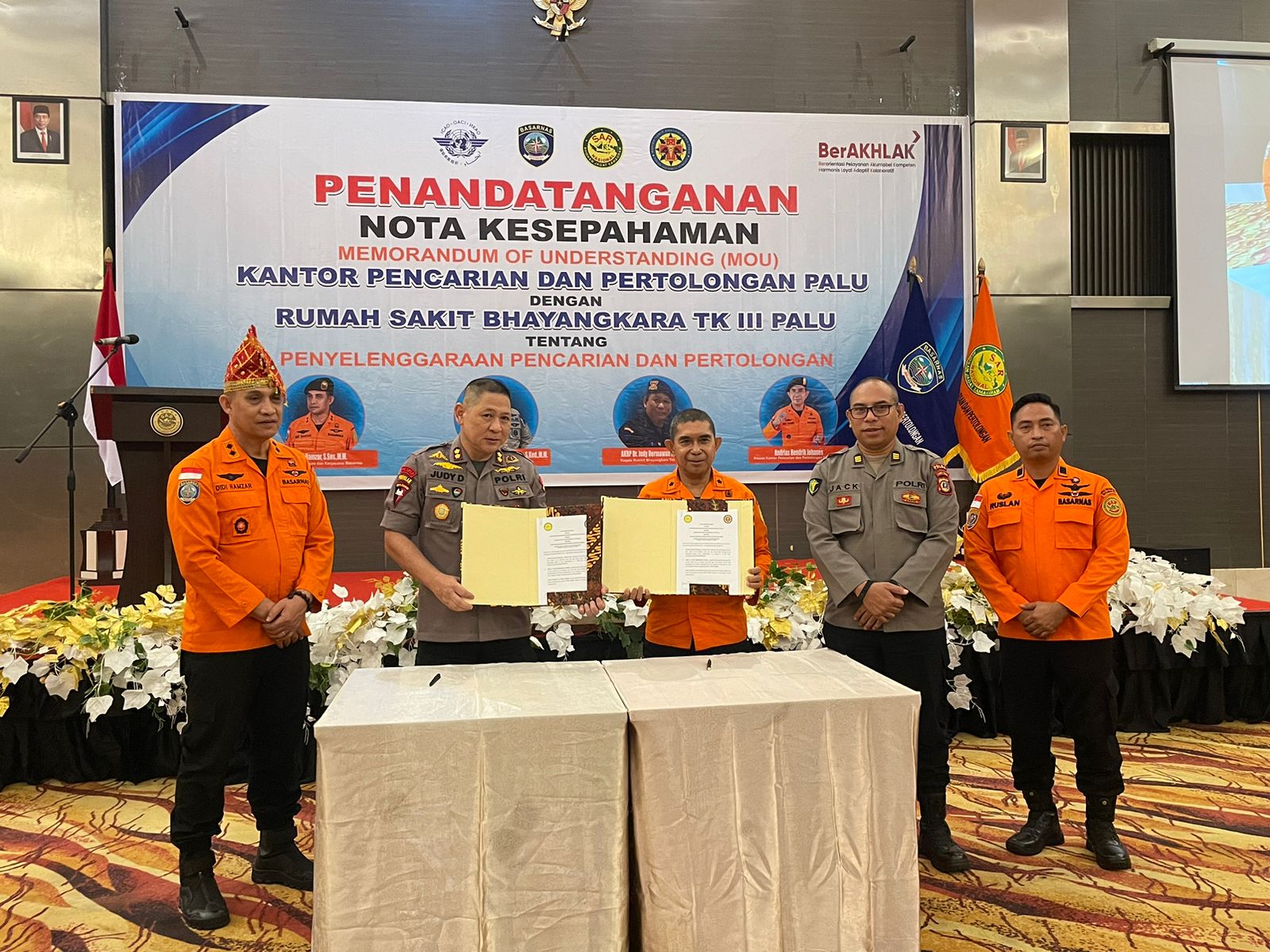 Foto Ketua PMI