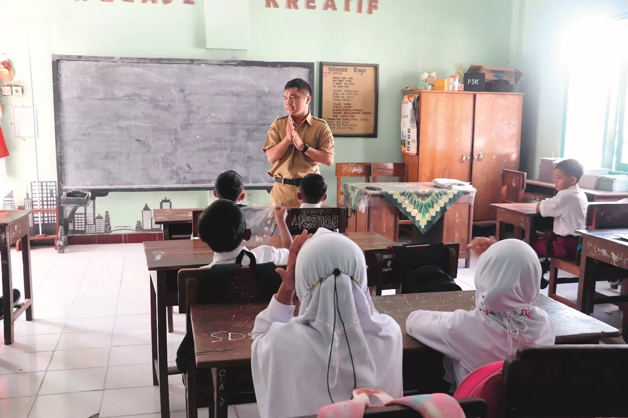 Foto Ketua PMI