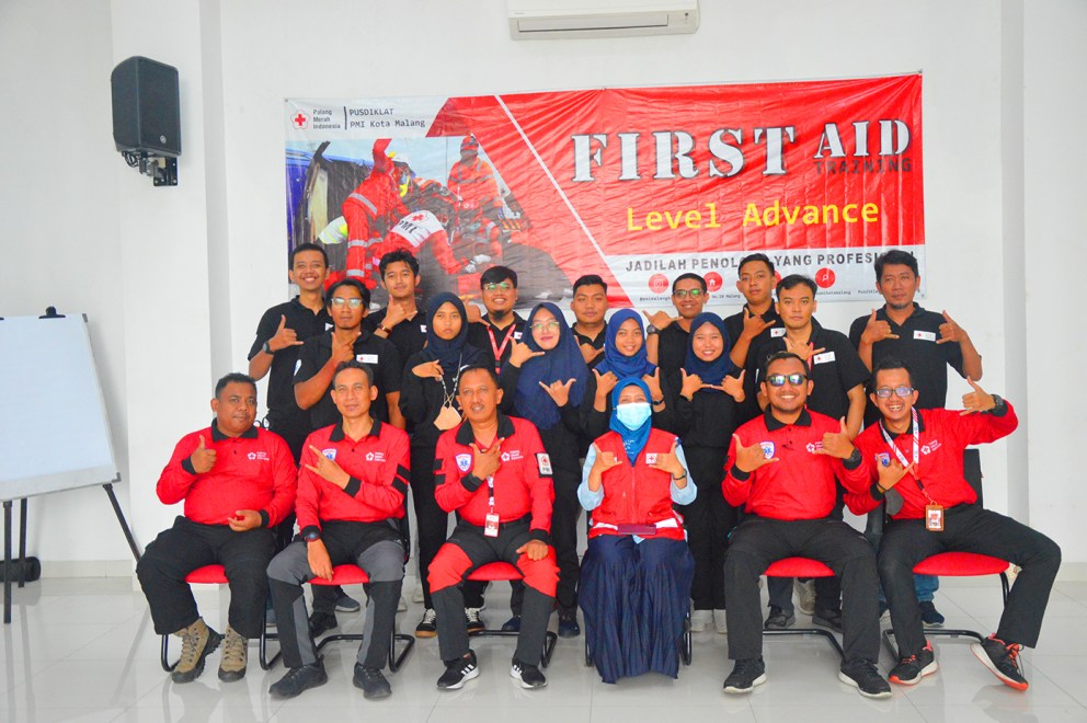 team diklat PMI PMR KSR relawan Sampit korps Red Cross Indonesia website